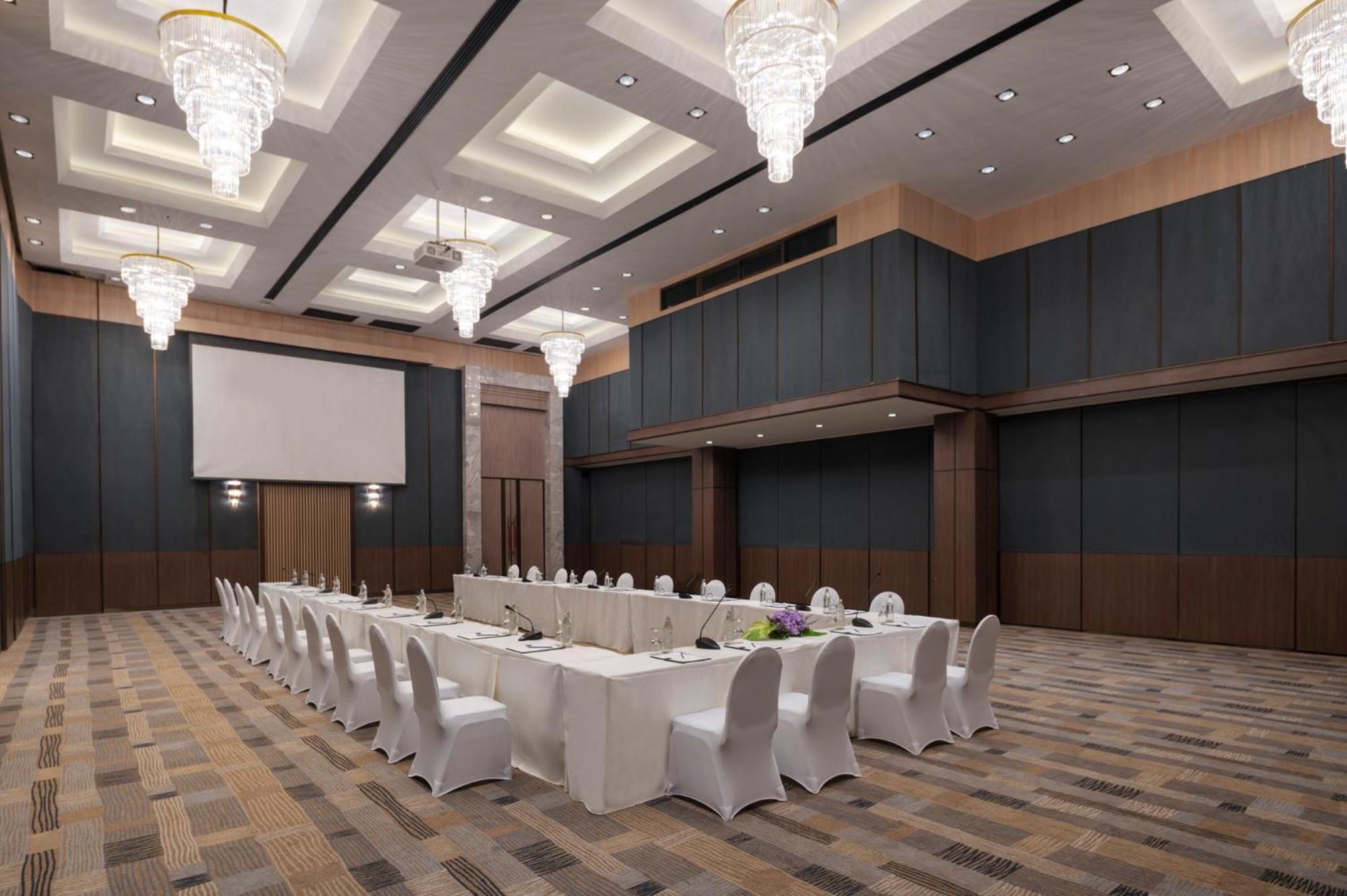 The Tide Resort Bangsaen Exterior foto